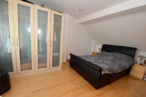 21 Brunswick Grove, London, N11 1HN