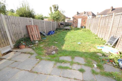 21 Brunswick Grove, London, N11 1HN