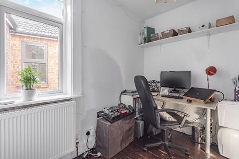 19 Binfield Road, Byfleet, West Byfleet, KT14 7PN