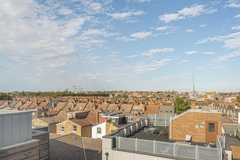 Flat 8, 4 Recovery Street, London, SW17 0DL