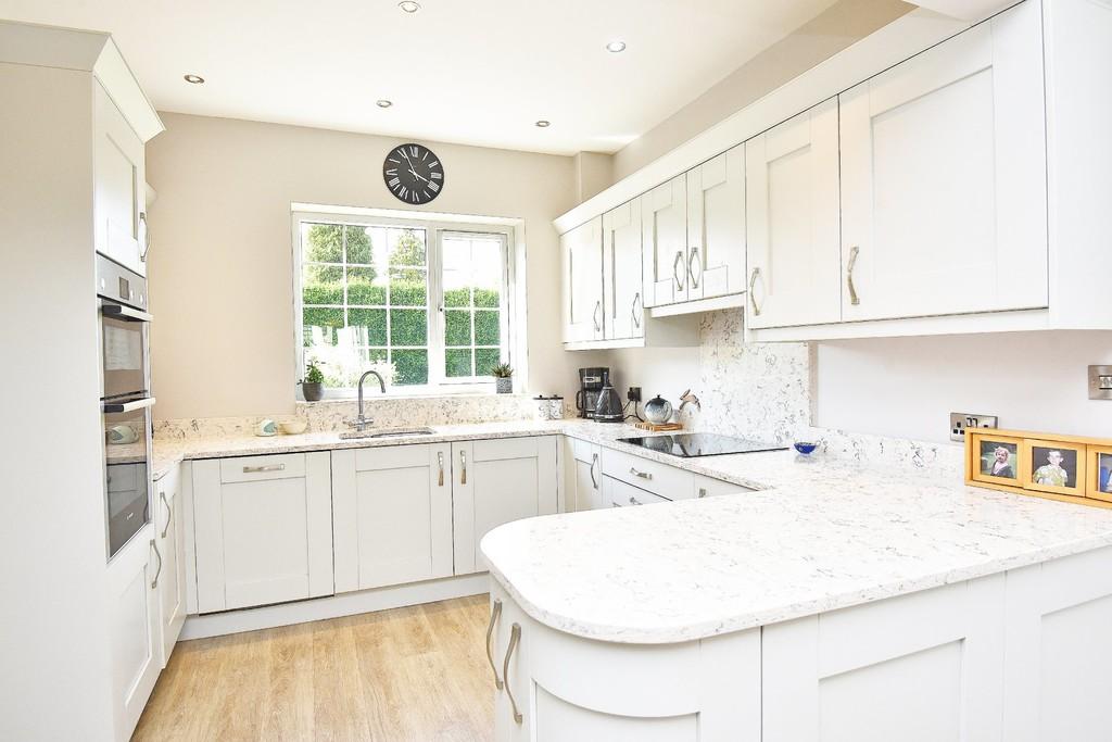 Pannal Ash Road, Harrogate 4 bed detached house for sale £750,000