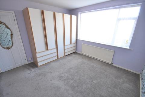 10 Newfields Drive, Moorends, Doncaster, DN8 4RZ
