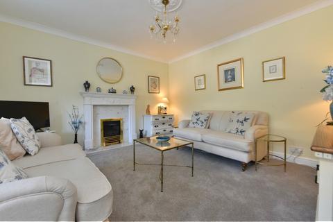 9 Thornton Close, Rufford, Ormskirk, L40 1UW