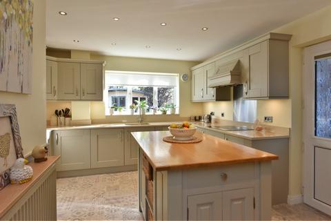 9 Thornton Close, Rufford, Ormskirk, L40 1UW