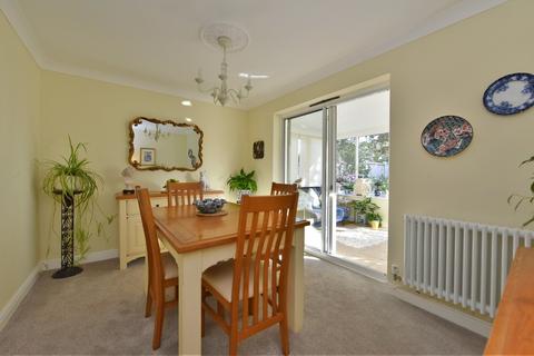 9 Thornton Close, Rufford, Ormskirk, L40 1UW