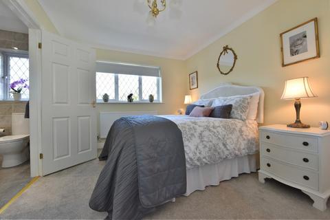 9 Thornton Close, Rufford, Ormskirk, L40 1UW