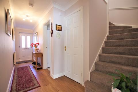 6 Seagram Way, Uttoxeter, ST14 8XF