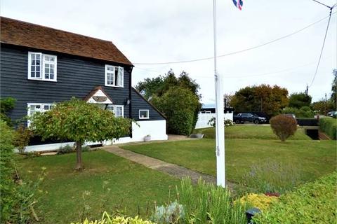 2, Peartree Cottages Barling Road, Little Wakering, Southend-on-sea, SS3 0QJ
