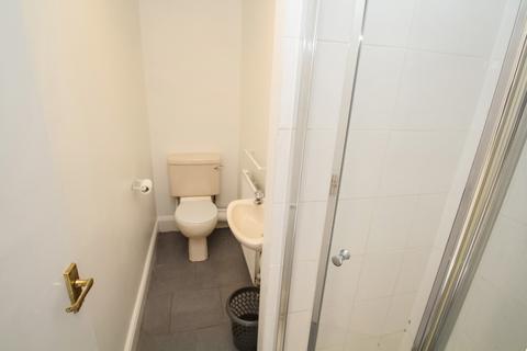 37 Estcourt Avenue, Leeds, LS6 3ET