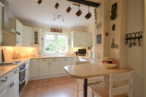 2, Old Park Cottages Bonnetts Lane, Ifield, Crawley, RH11 0NY