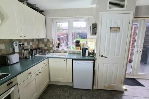 12 Anscomb Way, Woodford Halse, Daventry, NN11 3SR