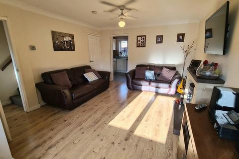 12 Anscomb Way, Woodford Halse, Daventry, NN11 3SR