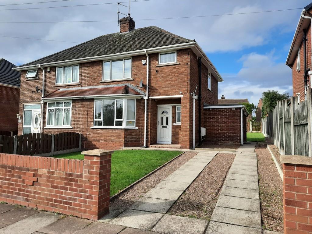 Everingham Road, Cantley 3 bed semidetached house £695 pcm (£160 pw)