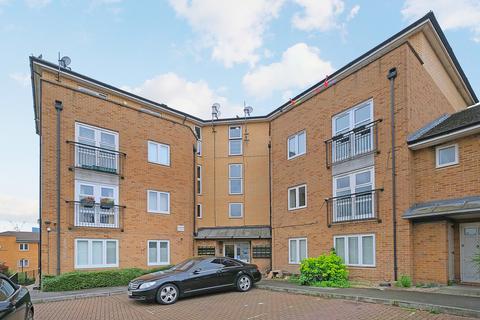 1 bedroom apartment to rent, Buxhall Cresent, London E9