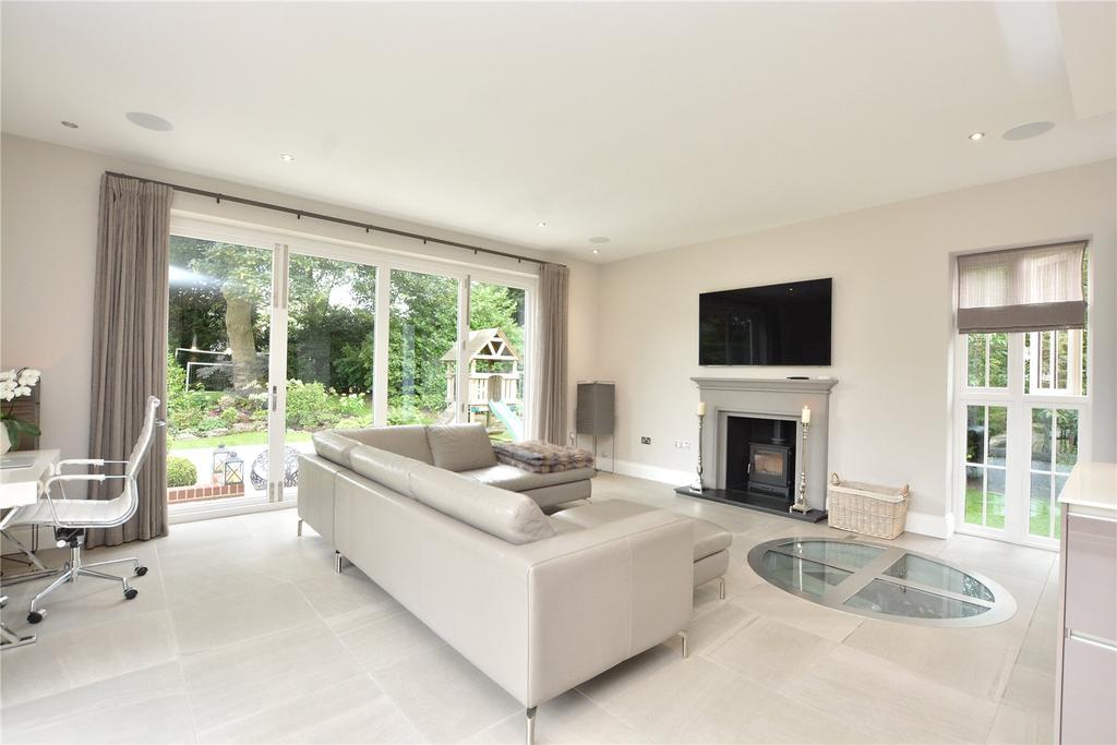 Kitchen Family Room