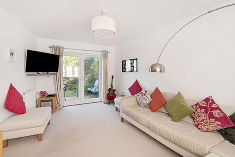 7 Taylor Close, Tonbridge, TN9 2FE