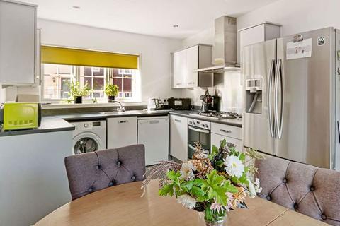 7 Taylor Close, Tonbridge, TN9 2FE