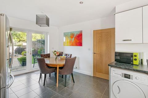 7 Taylor Close, Tonbridge, TN9 2FE