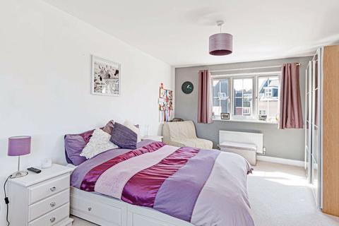 7 Taylor Close, Tonbridge, TN9 2FE
