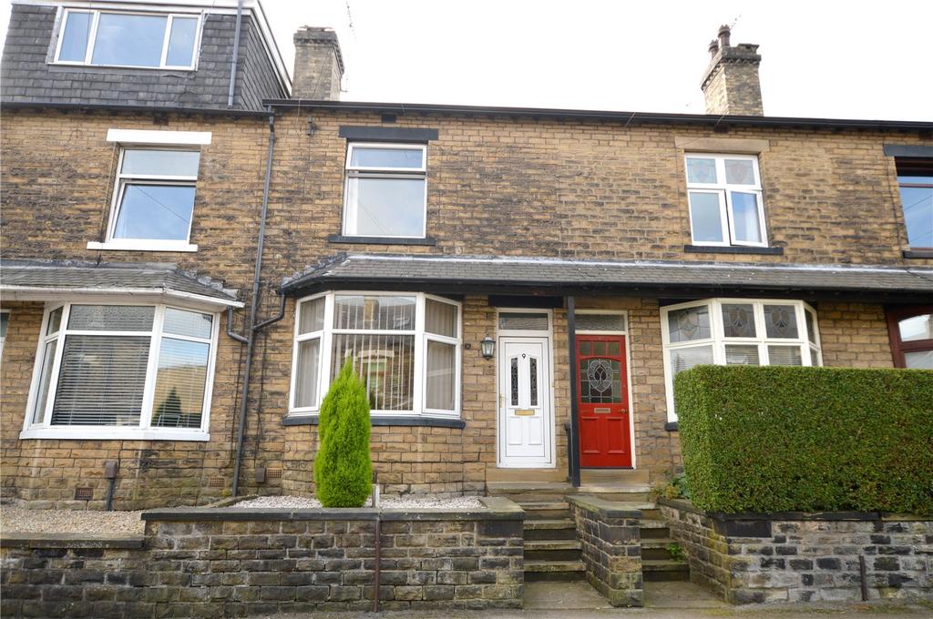 Pembroke Road, Pudsey, Leeds, West Yorkshire 4 bed terraced house £