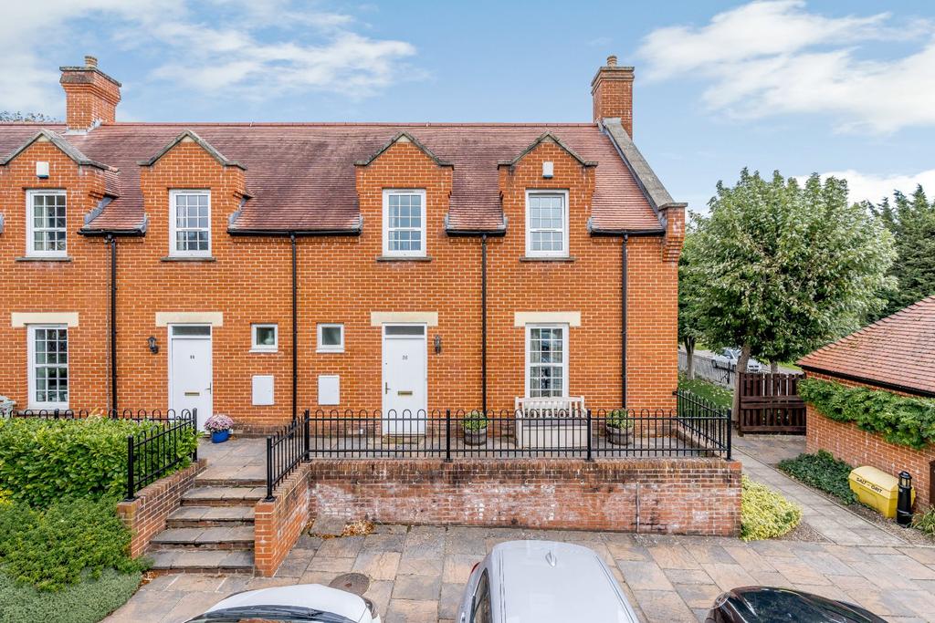 Gilbert Scott Court, Whielden Street, Amersham, Buckinghamshire 3 bed