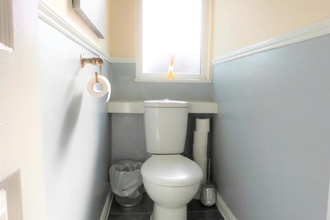 30 Caldbeck, Waltham Abbey, EN9 1UR