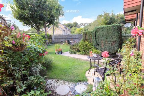 34 Heathlee Road, Crayford, Dartford, DA1 3PW