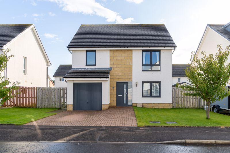 34 Kings Park, Ayr, KA8 9NZ 4 bed detached villa £215,000