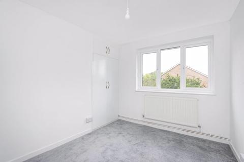 32 Appledore Crescent, Sidcup, DA14 6RQ