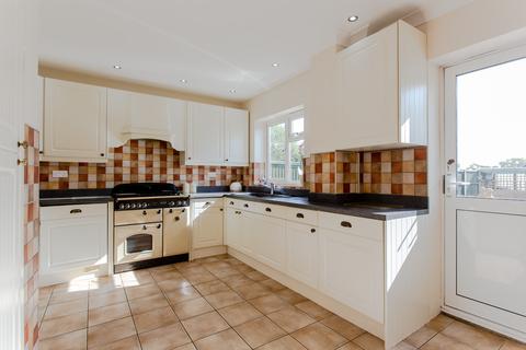 33 Beech Avenue, Ruislip, HA4 8UG