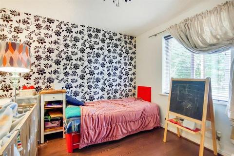 19 Lupin Close, Rush Green, Romford, RM7 0WY