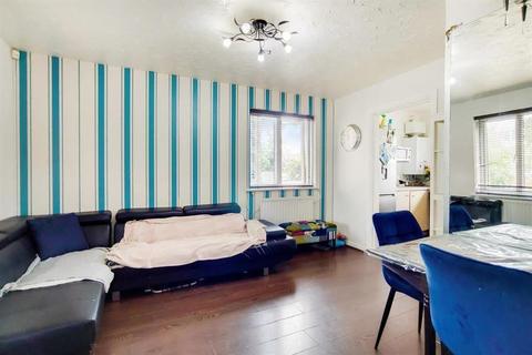 19 Lupin Close, Rush Green, Romford, RM7 0WY