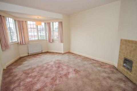 40 Manor Drive, Hinchley Wood, Esher, KT10 0AX