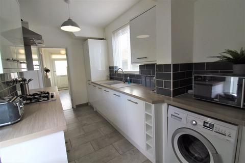 40 Arles Road, Cardiff, CF5 5AP