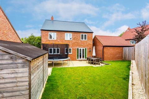 23 Border Lane, Buckingham, MK18 7SE