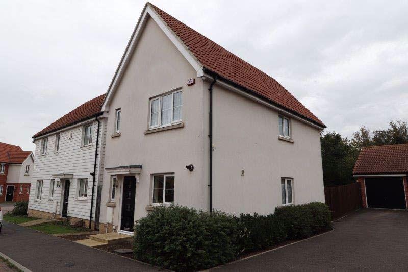 Montague Street, Basildon 3 bed detached house £340,000