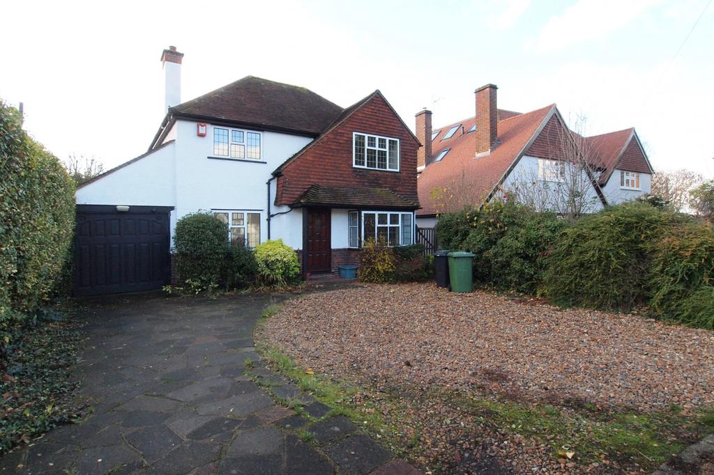 The Headway, Ewell Village, KT17 3 bed detached house £875,000