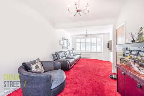 80 Ramsgill Drive, Ilford, IG2 7TP