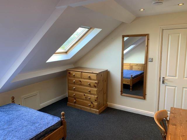 244 westgate road bedroom 2.jpg