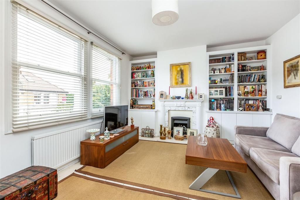 White Hart Lane, Barnes, SW13 2 bed £595,000
