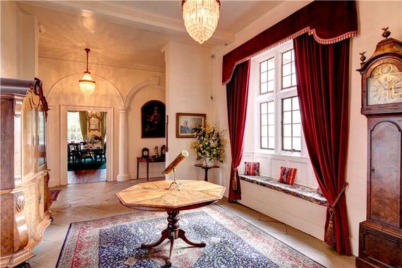 Resultado de imagen de cotterstock hall mansion"