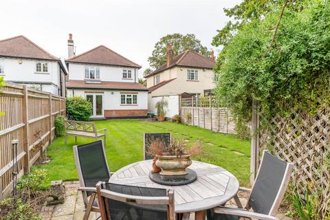 5 Arnison Road, East Molesey, KT8 9JF