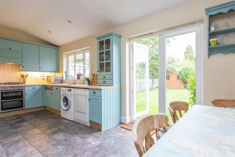 5 Arnison Road, East Molesey, KT8 9JF