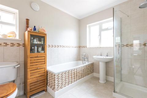 5 Arnison Road, East Molesey, KT8 9JF