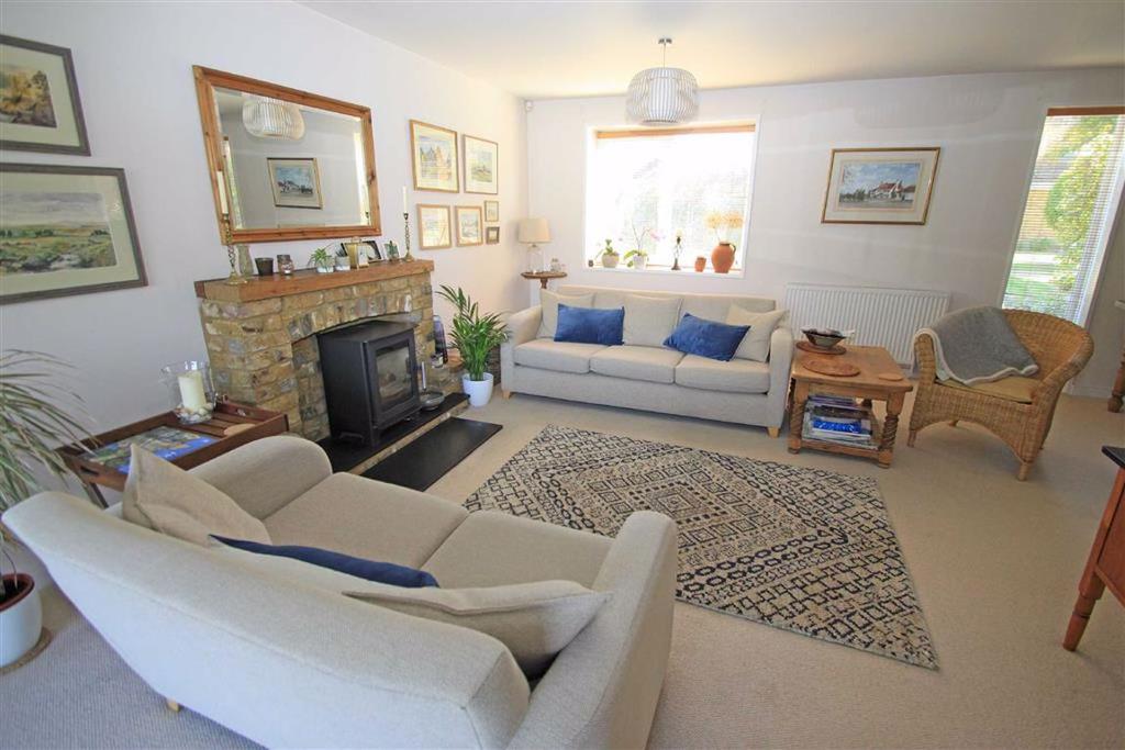 Tithe Barn Drive, Maidenhead, Berkshire 4 bed detached house £779,950