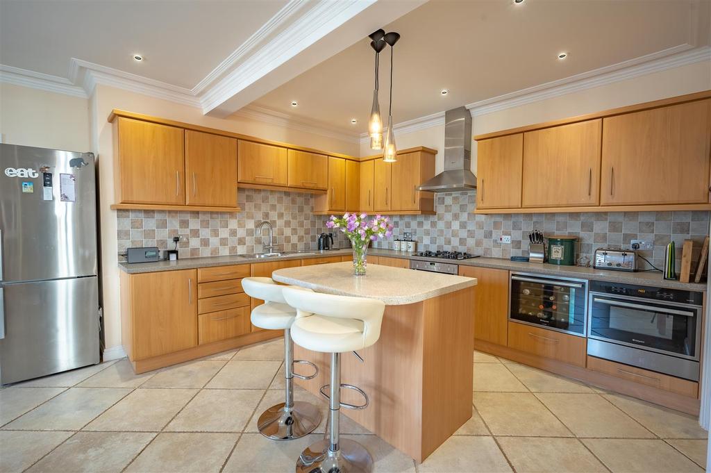 6 Cedar Shade Sidmouth-5.jpg