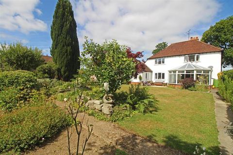 West View Worthing Road, Southwater, Horsham, RH13 9BH