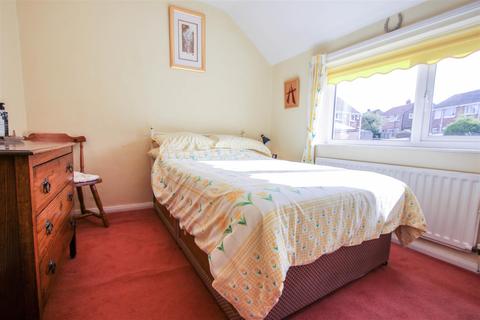8 Stannington Grove, Sunderland, SR2 9EG