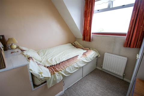 8 Stannington Grove, Sunderland, SR2 9EG