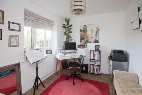 43 Applin Road, Bishopdown, Salisbury, SP1 3PD